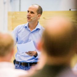 iov gemeente amsterdam( ilona kemps) , symposium, event , start up in residence programma, stedelijk innovatie, innovatie partners, circulair, milieu, ideeën om milieu en klimaat te verbeteren op gebied van afval en CO2 uitstoot vermindering, stadstimmertuin.